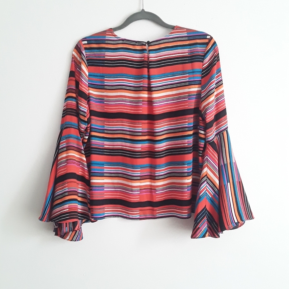 Multicolor Striped oversized bell sleeves blouse - Picture 4 of 7